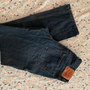 Levi jeans size 33x34